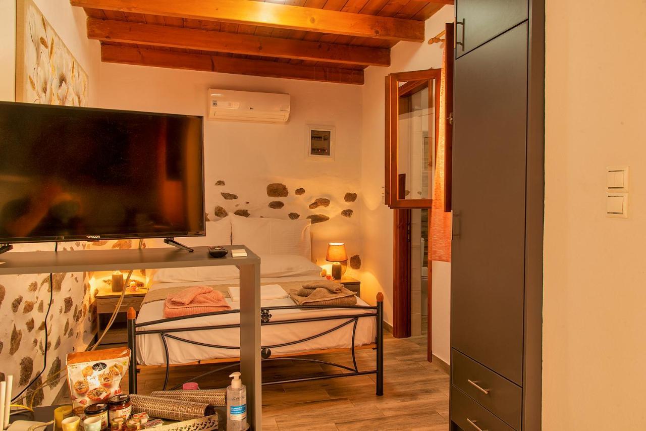 Anemolia Tiny Stone House Villa Palekastro Ngoại thất bức ảnh